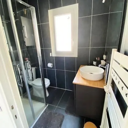 Spacious House With Balcony