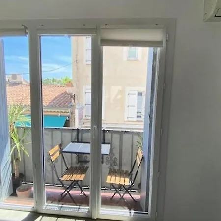 Vakantiehuis Spacious House With Balcony Sainte-Maxime